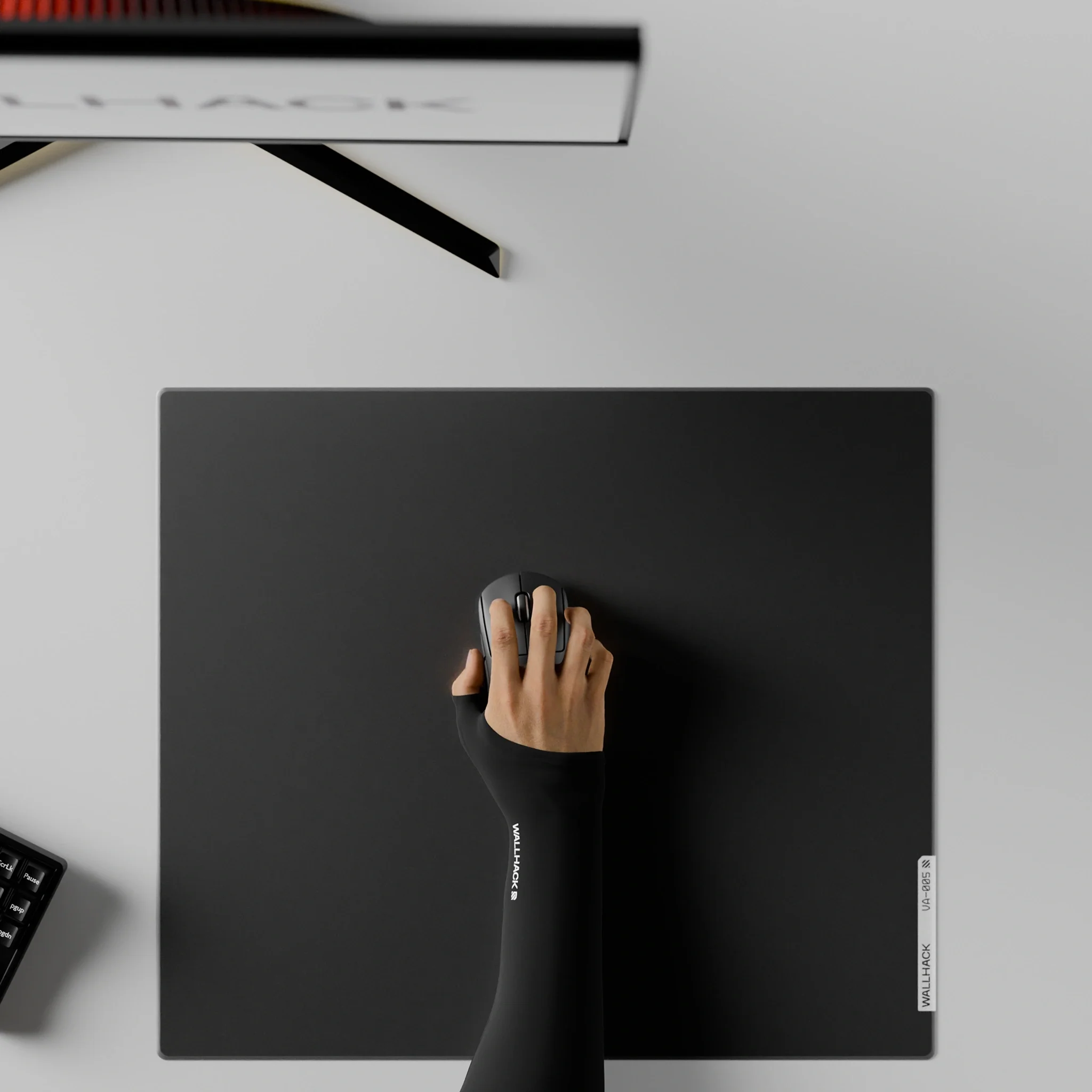 Wallhack Pro Sleeve - Image 5